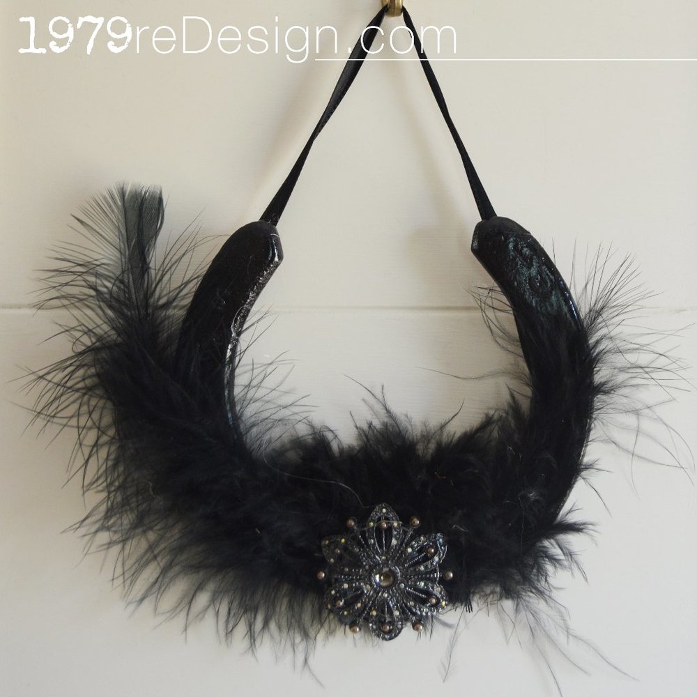 Black Gloss Art Deco Gothic Lucky Horseshoe
